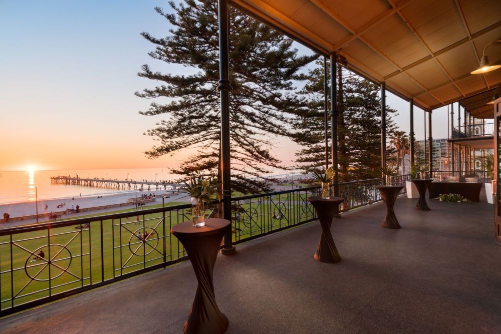 Stamford Grand Glenelg